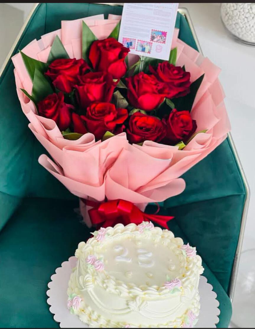 Cake & Flowers